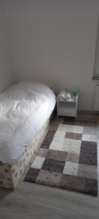 הנובר Messe Luxury Room מראה חיצוני תמונה